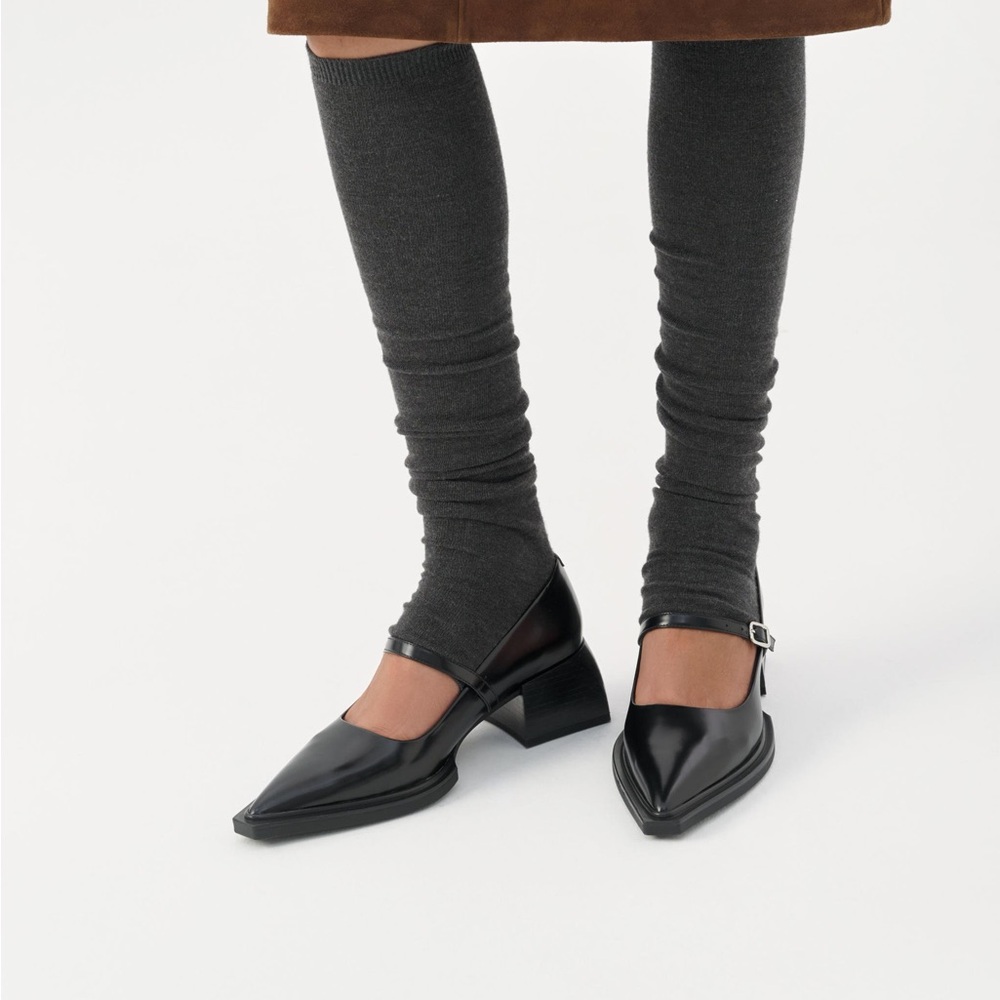 Vagabond Black Pointed Mary Jane Pumps with Silver Buckle - Picture 7 of 9